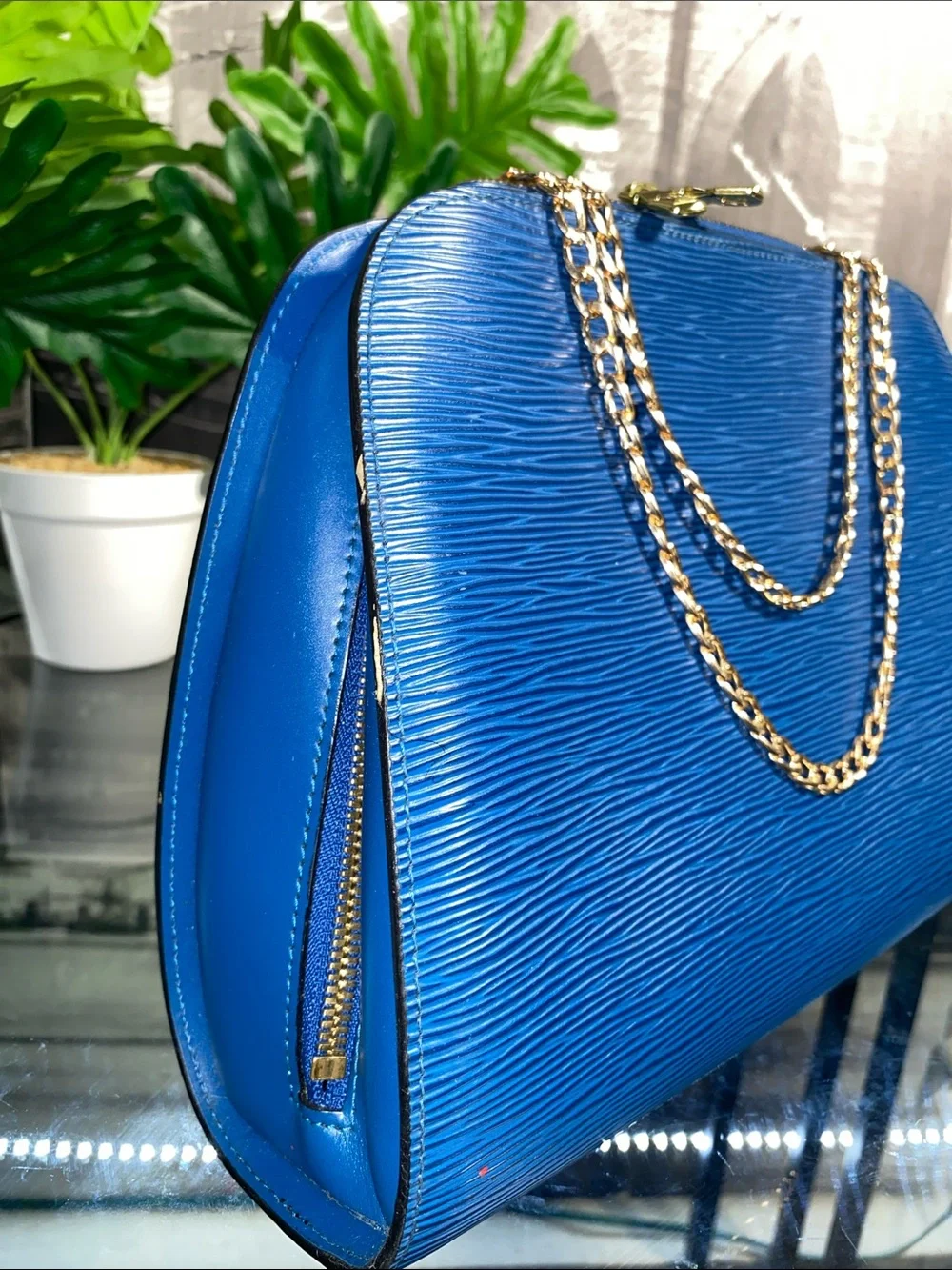Authentic Rare LOUIS VUITTON Epi Blue Leather Dauphine GM Pouch Bag